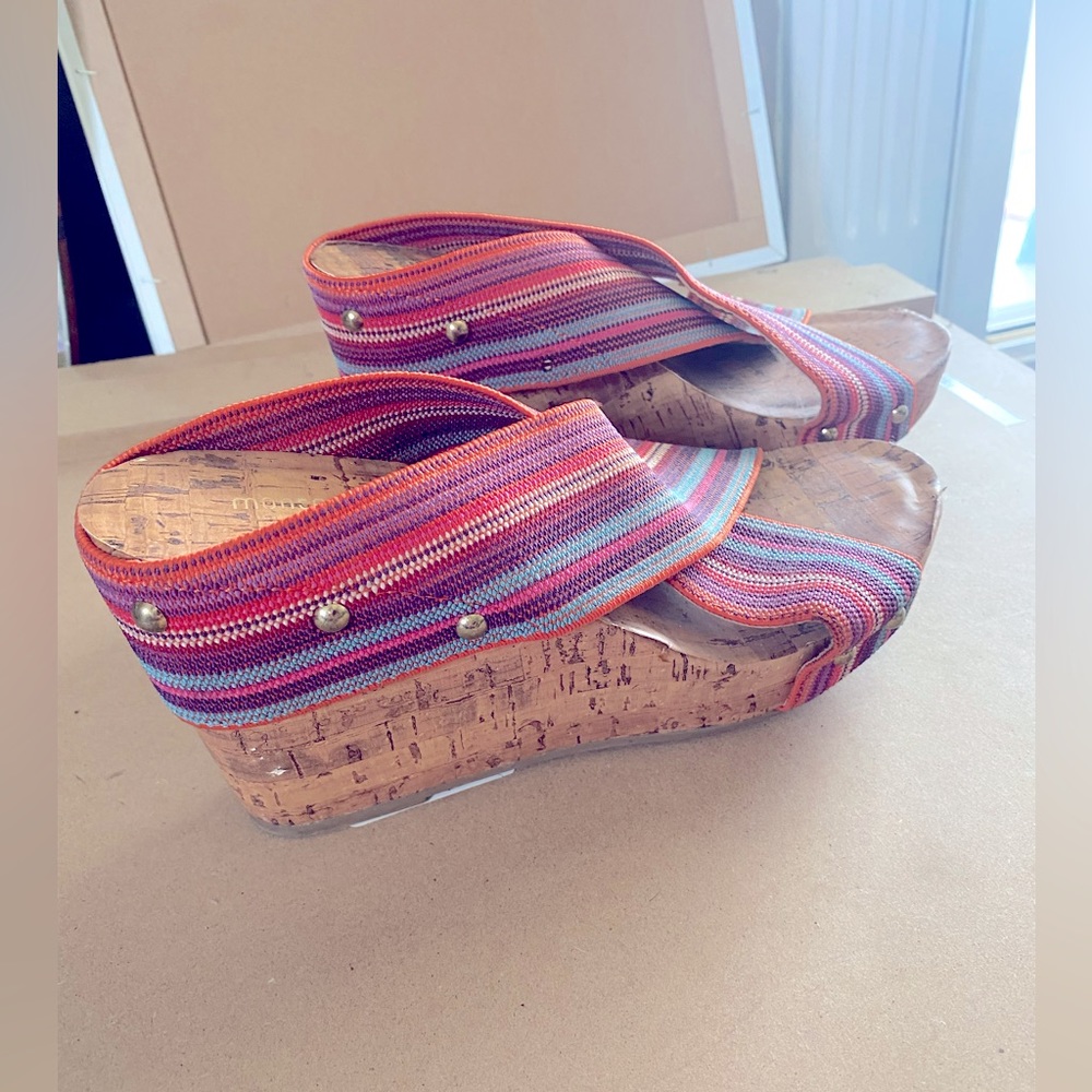 Women’s Edges